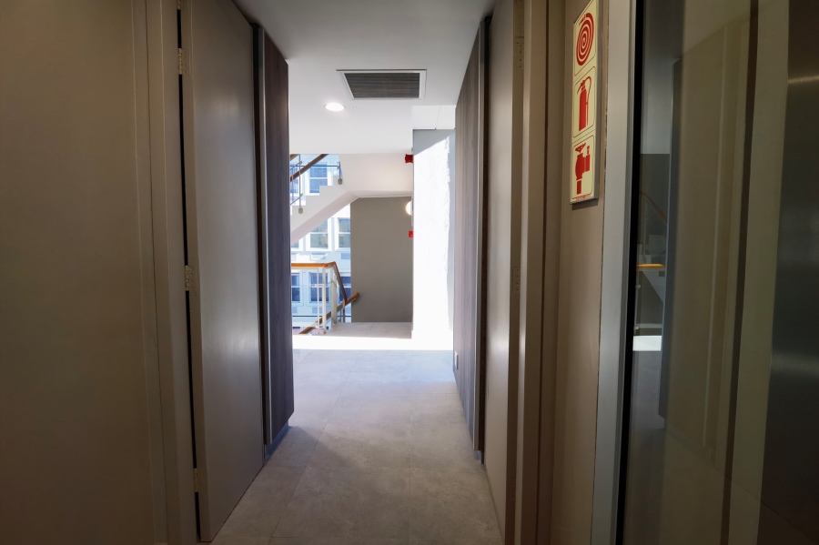 To Let commercial Property for Rent in Rondebosch Western Cape